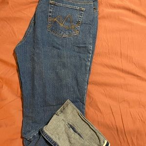 NYC Jean Capris sz 16